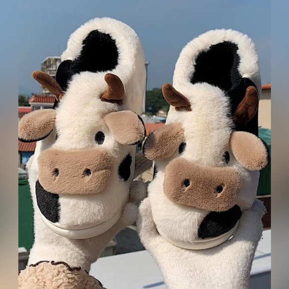 Cute Cow Slippers Durable Indoor Outdoor New Boutique - Picture 5 of 5